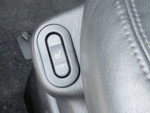 Used 2005 Chrysler PT Cruiser GT FWD image 23