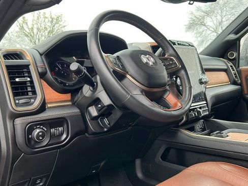 Used 2024 RAM 2500 Limited w/ Safety Group AWD/4WD image 5