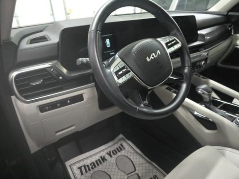 Used 2024 Kia Telluride S w/ S Sunroof Package image 17