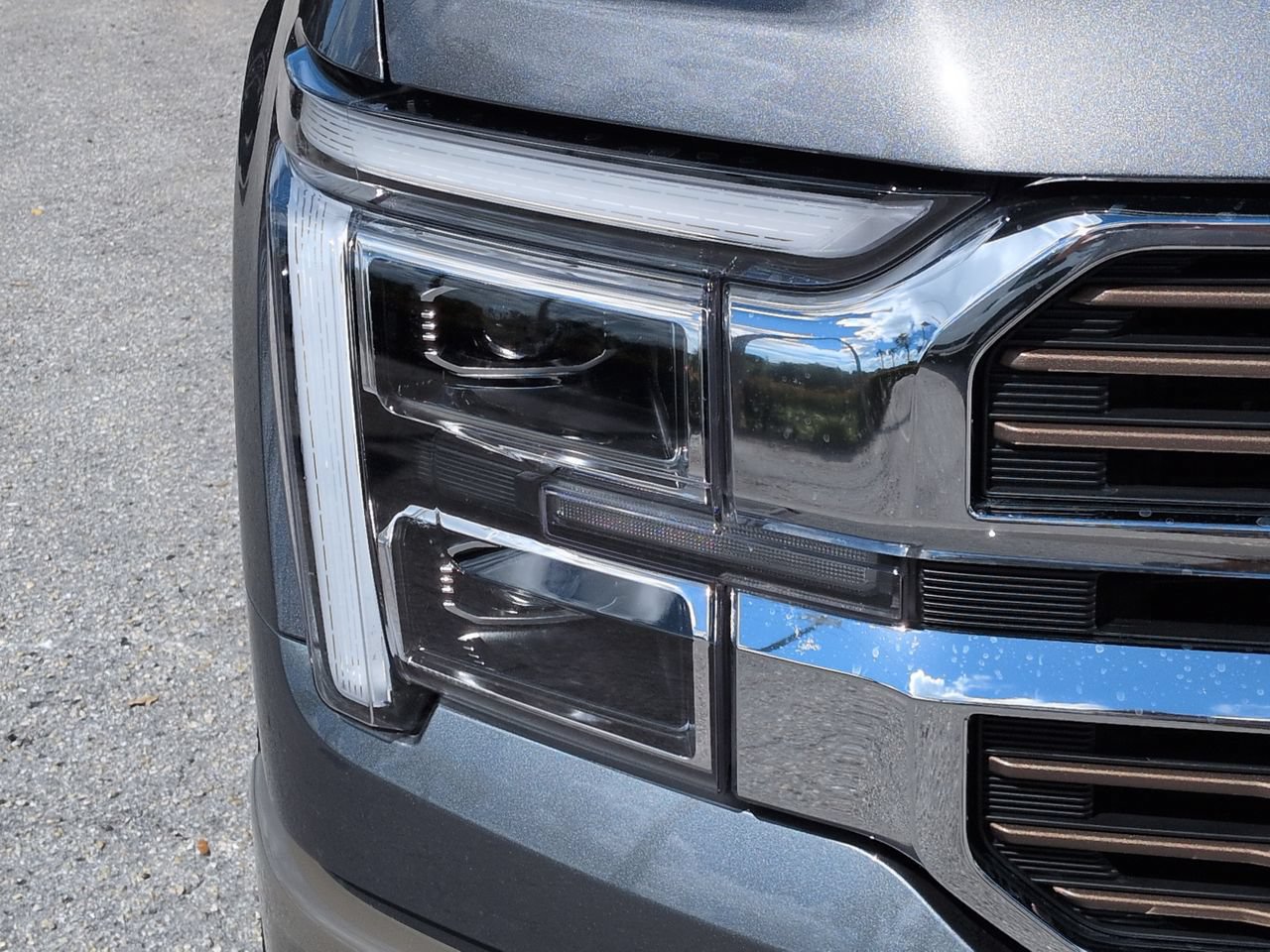Used 2026 Ford F150 King Ranch w/ Equipment Group 601A High AWD/4WD image 10