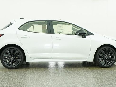 New 2026 Toyota Corolla XSE FWD image 27