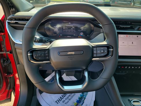 Used 2026 Jeep Cherokee Limited AWD/4WD image 22
