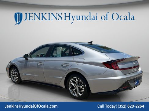 Used 2023 Hyundai Sonata SEL FWD image 5