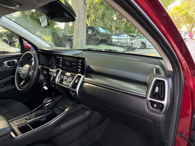 Used 2022 Kia Sorento LX FWD image 18