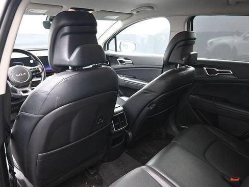 Used 2024 Kia Sportage EX FWD image 32