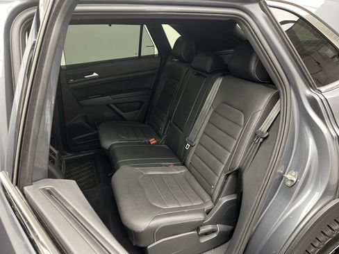 Used 2020 Volkswagen Atlas Cross Sport SEL Premium R-Line image 12