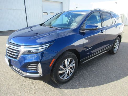 Certified 2023 Chevrolet Equinox Premier image 1