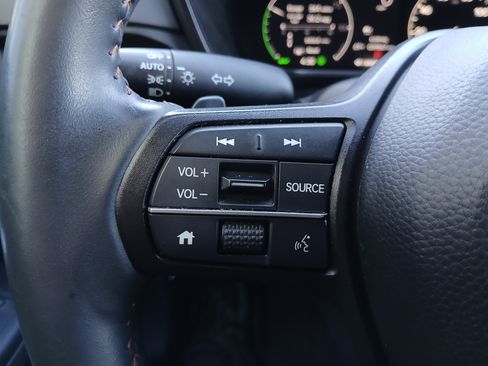 Used 2024 Honda CR-V Sport image 10