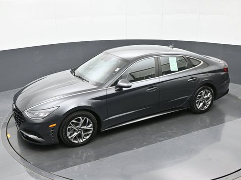 Certified 2023 Hyundai Sonata SEL w/ Preferred Accessory Package FWD image 30