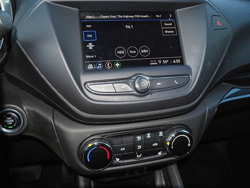 Certified 2023 Chevrolet TrailBlazer LT w/ LPO, Blackout Package FWD image 11