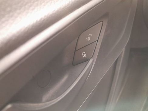 Used 2022 Mercedes-Benz Sprinter 2500 image 9