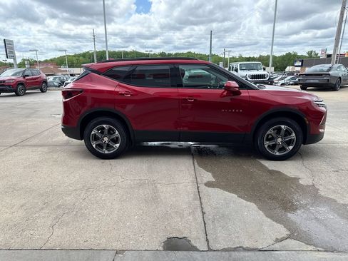 Used 2024 Chevrolet Blazer LT w/ Convenience Package FWD image 6
