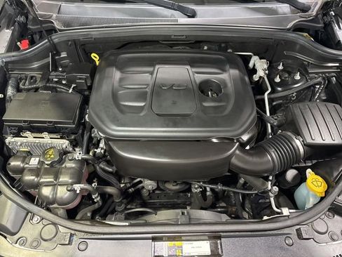 Used 2019 Jeep Grand Cherokee Altitude AWD/4WD image 10