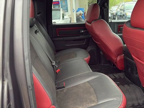 Used 2016 RAM 1500 Rebel AWD/4WD image 10