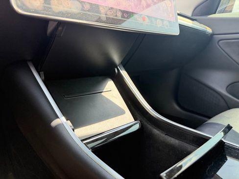 Used 2018 Tesla Model 3 Long Range AWD/4WD image 20