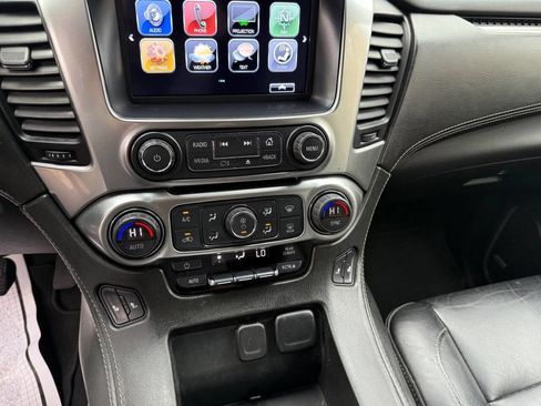 Used 2019 Chevrolet Tahoe LT image 7