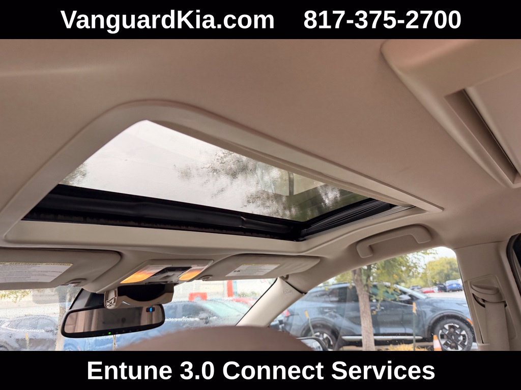 Used 2018 Toyota Sienna XLE Premium FWD image 16