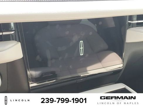 New 2025 Lincoln Navigator Reserve image 26