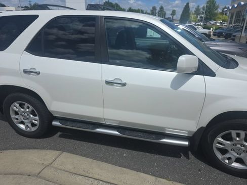 Used 2006 Acura MDX Touring AWD/4WD image 2