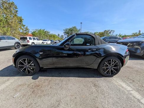 New 2026 MAZDA MX-5 Miata Grand Touring RWD image 8