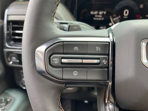 New 2026 GMC Yukon XL AT4 image 22