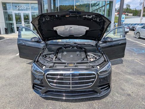 New 2026 Mercedes-Benz S 580 4MATIC Sedan image 9