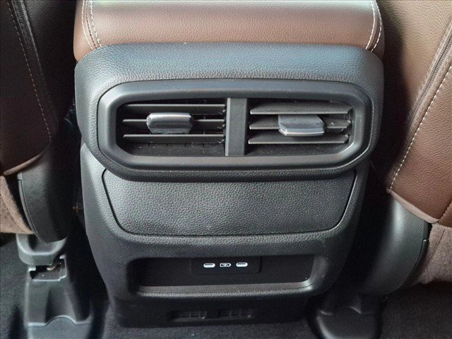 Used 2024 Honda Passport EX-L image 18