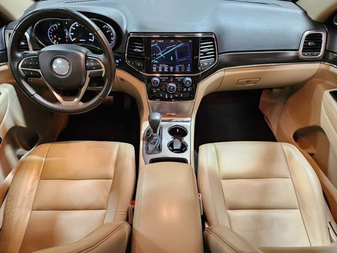 Used 2019 Jeep Grand Cherokee Limited image 46