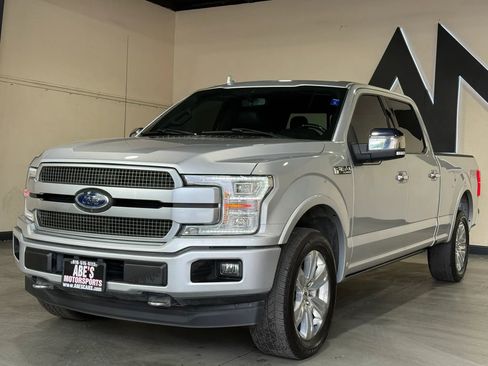 Used 2019 Ford F150 Platinum w/ Equipment Group 701A Luxury AWD/4WD image 1