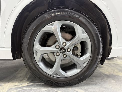 Used 2023 Ford Escape ST-Line image 29