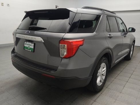 Used 2021 Ford Explorer XLT RWD image 9