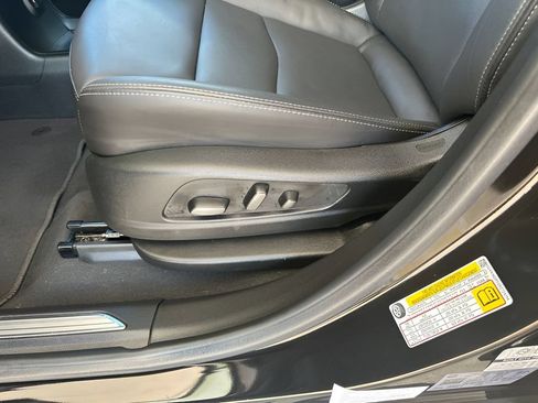 Used 2024 Cadillac XT5 Sportv w/ Technology Package AWD/4WD image 11