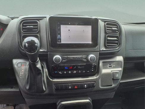 Used 2026 RAM ProMaster 2500 w/ Convenience Group FWD image 20