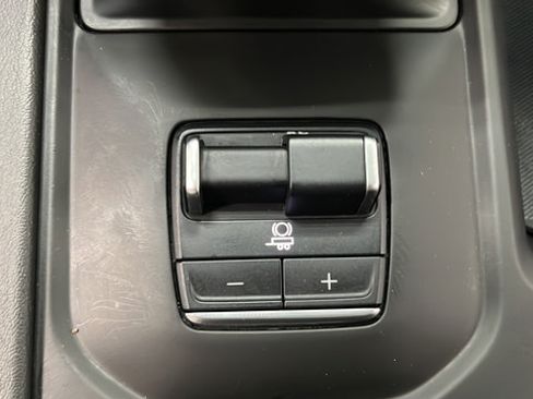 Used 2022 GMC Sierra 1500 Denali AWD/4WD image 38