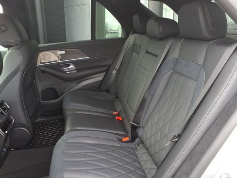 New 2026 Mercedes-Benz GLE 63 AMG S image 26