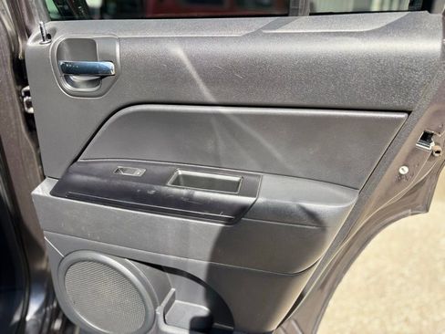 Used 2015 Jeep Patriot Sport w/ Power Value Group image 15