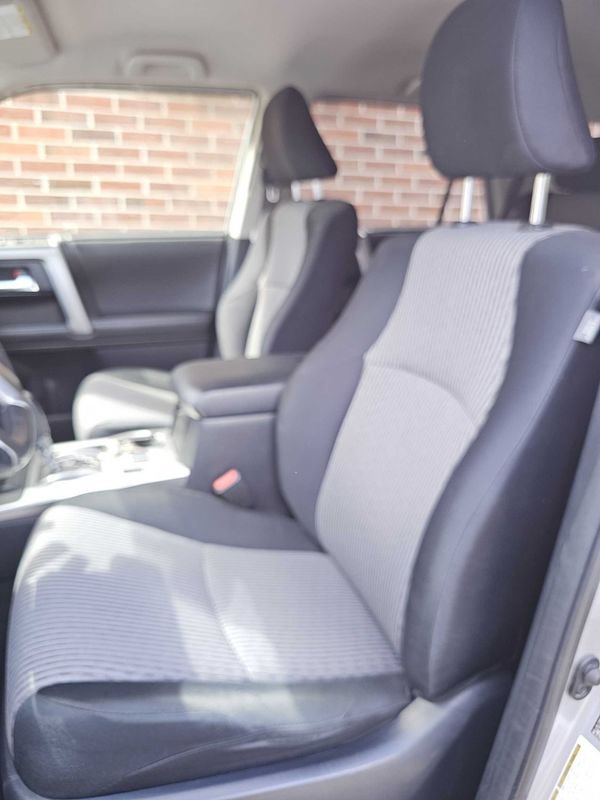 Used 2014 Toyota 4Runner SR5 AWD/4WD image 13