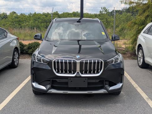 Used 2025 BMW X1 xDrive28i AWD/4WD image 6