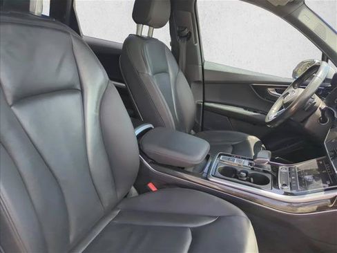 Used 2021 Audi Q7 3.0T Premium Plus w/ Premium Plus Package AWD/4WD image 23
