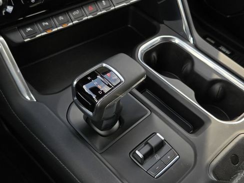 Used 2026 GMC Sierra 1500 Denali AWD/4WD image 18