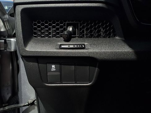 Used 2023 Honda CR-V EX image 14