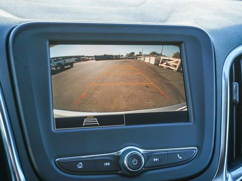 Used 2024 Chevrolet Equinox LT image 23