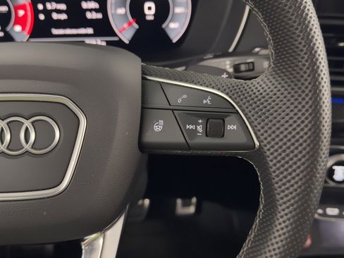 Used 2022 Audi SQ5 Prestige AWD/4WD image 22