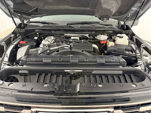 Used 2024 GMC Sierra 2500 AT4X AWD/4WD image 31