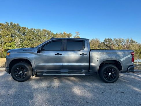 Used 2021 Chevrolet Silverado 1500 Custom image 2