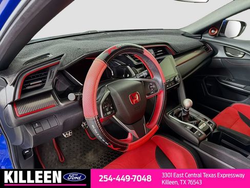 Used 2018 Honda Civic Type R image 10