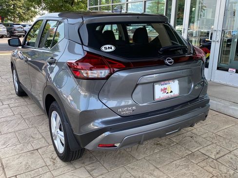 Certified 2025 Nissan Kicks Play S FWD image 5