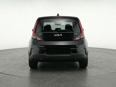 Used 2025 Kia Soul LX w/ LX Technology Package image 7