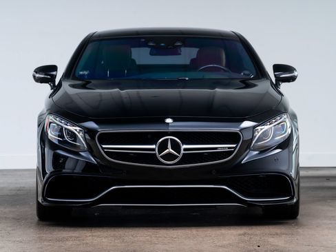 Used 2015 Mercedes-Benz S 63 AMG 4MATIC Coupe image 3