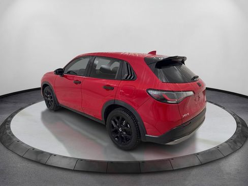 Used 2023 Honda HR-V Sport image 7